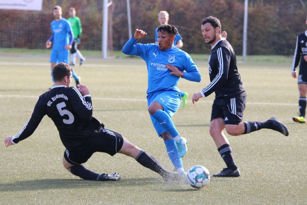 VfL Biedenkopf II - FV 09 II 2:3 (0:3) ... FV-Team mit Blitzstart zum Sieg - FV 09 Breidenbach